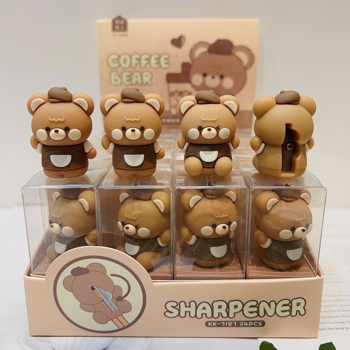 KUKI Taille-crayon manuel pour enfants – Design créatif de figurine de dessin animé, taille-crayon à manivelle pour écoliers – Ours à café