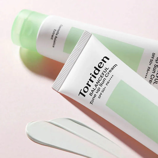 Torriden - Balanceful Cica Tone up Sun Cream SPF50+ PA++++ - 60ml