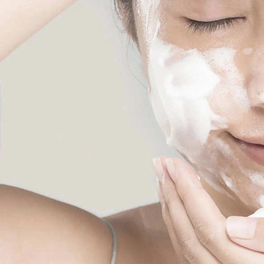 ANUA ++ Heartleaf Succinic Moisture Cleansing Foam 150 ml